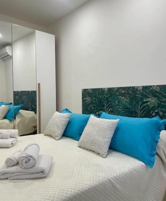 Rosa Di Mare, Riposto Villa Luaran gambar